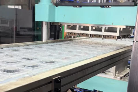 High Efficiency Plastic Cup Lid Machine Automatic Cup Lid Thermoforming Machine Plastic Food Container Making Machine