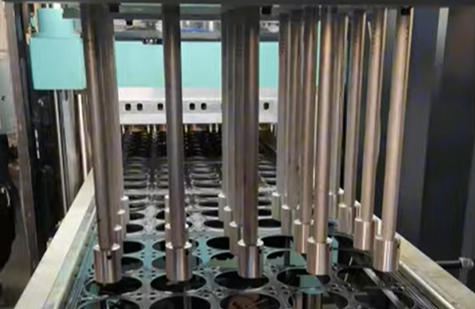 Precision Plastic Forming Machine Automatic Vacuum Forming Machine for Food Container Fruit Box and Cup Lid Thermoforming