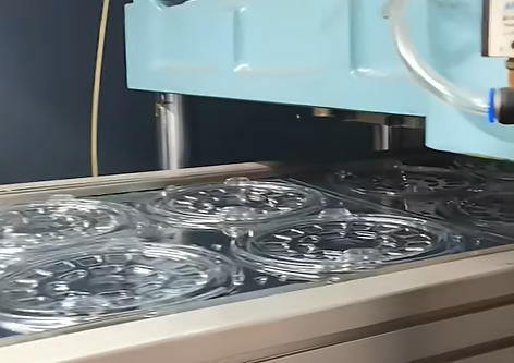 Customizable Cup Lid Making Machine Plastic Cup Lid Thermoforming Machine Automatic Plastic Food Container Machine Supplier